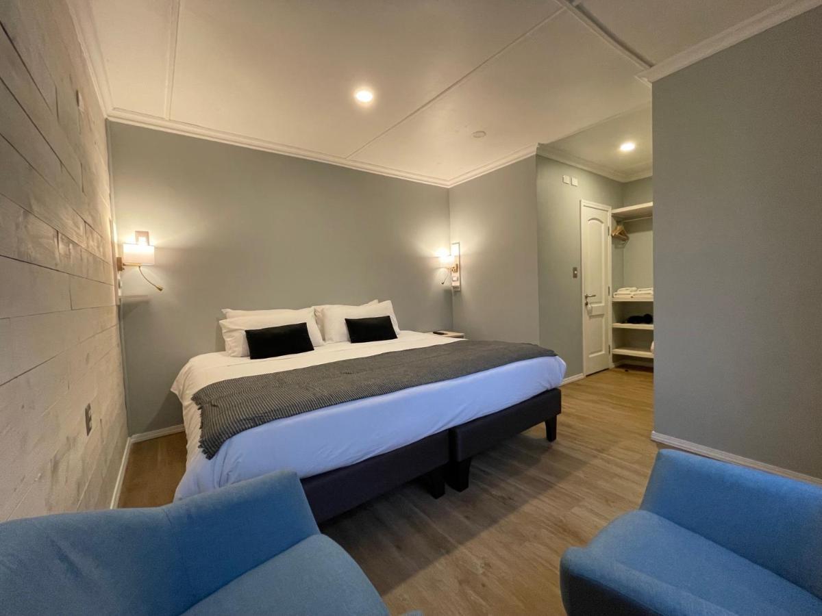 Hostal Boutique Puerta Roja ปุนตาอาเรนาส ภายนอก รูปภาพ