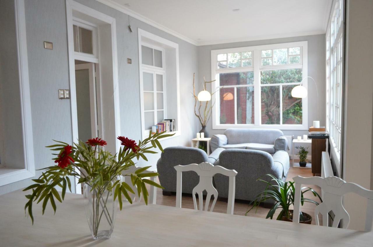 Hostal Boutique Puerta Roja ปุนตาอาเรนาส ภายนอก รูปภาพ